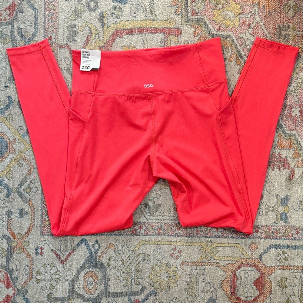 NWT! DSG Women’s Coral Cabana Leggings, Size L